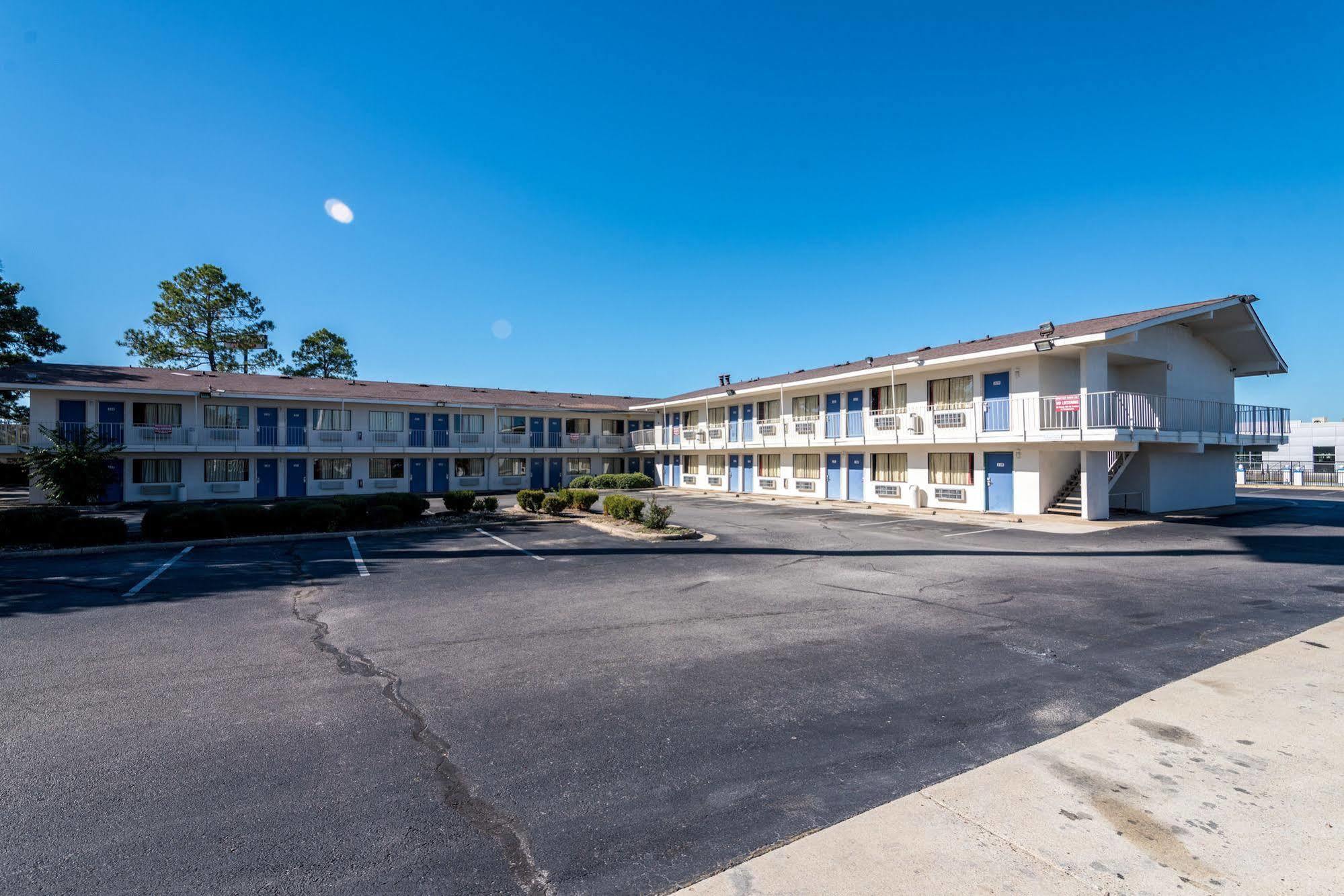 Rodeway Inn Montgomery Exterior foto